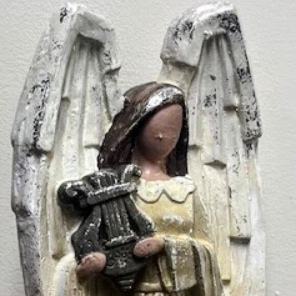 angel statue - Picture 2 of 2
